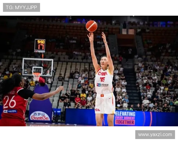 中国球员在WNBA赛场表现亮眼 引领新一代女篮球员崭露头角 中国球员在WNBA赛场表现亮眼 引领新一代女篮球员崭露头角